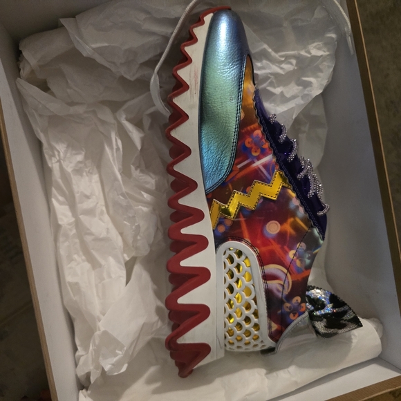 LoubisharkDonnaFlat - Picture 9 of 11